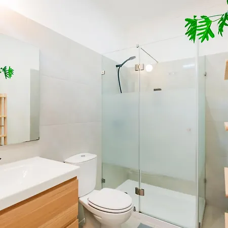 Guest 1 Boutique House Hostel *