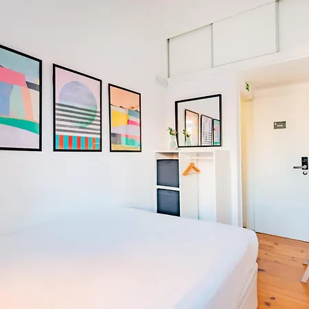 Guest 1 Boutique House Hostel *